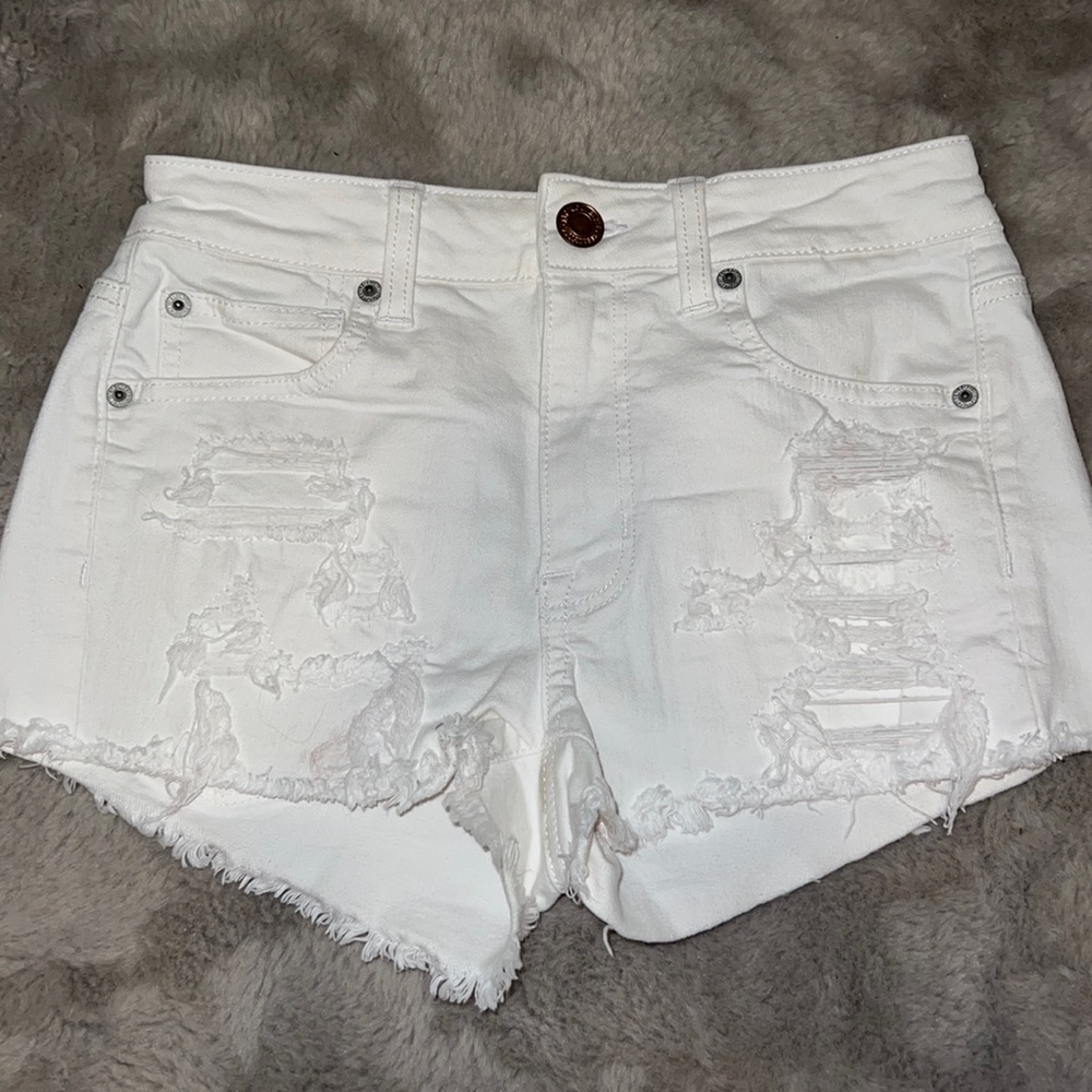 American Eagle White Ripped Jean Shorts Super Stretch X, Women’s 2
